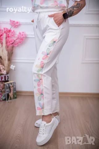 Пролетни дамски комплекти с флорални релефни мотиви Различни дизайни , снимка 8 - Комплекти - 49691547