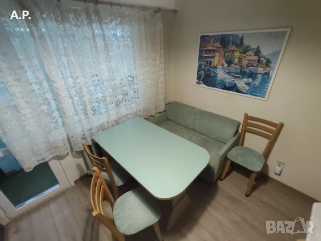 Цяла кухня + маса, столове и диванче., снимка 2 - Кухни - 53570655