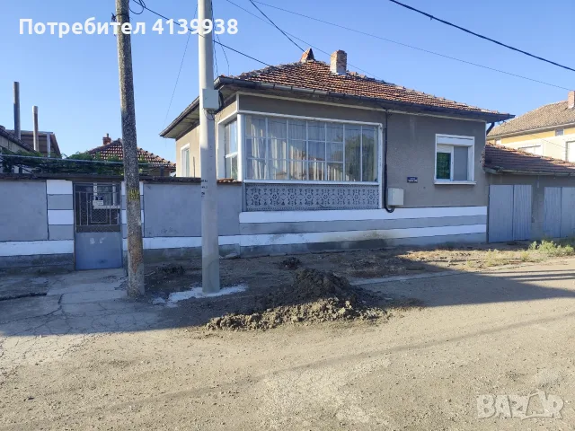 Продавам къща в  село градина 