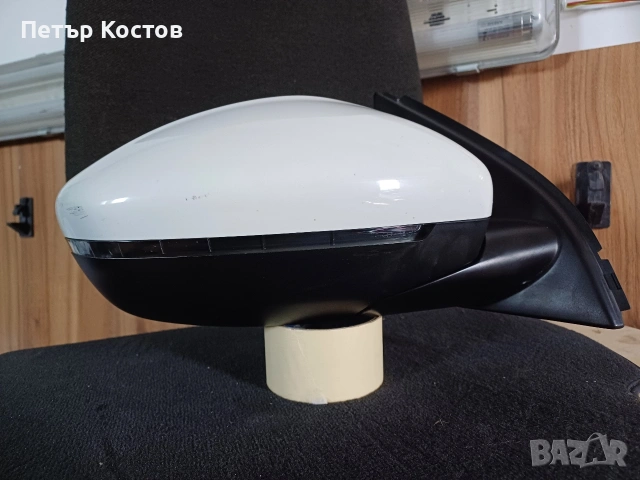 Peogeot 308 T9 2015г дясно огледало 