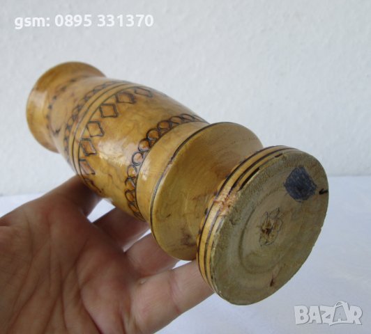 Дървени вази: Дървена ваза  стара, вази и нещо дървено с дръжка, снимка 3 - Други - 40211725