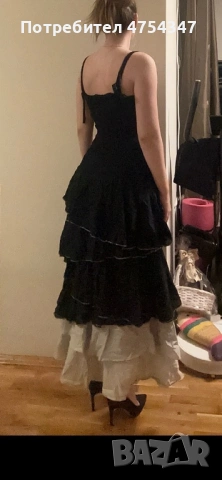 Дизайнерска черна дълга винтидж рокля със златни нишки, снимка 2 - Рокли - 53699168