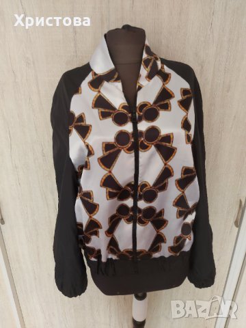 Пролетно яке/ветровка - М - 15,00лв.