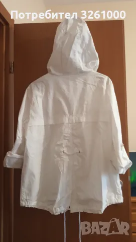 Дамско бяло яке с цип и капси, снимка 3 - Якета - 47393507