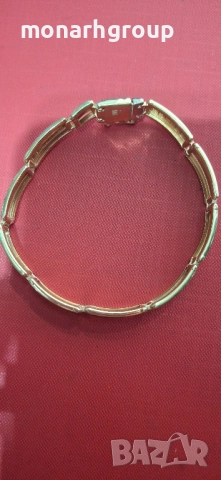 Златна гривна 