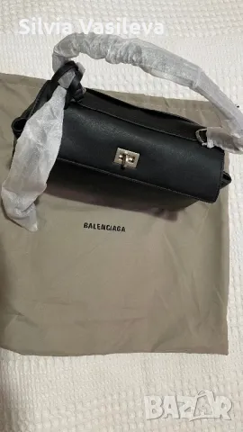 Дамска чанта Balenciaga Rodeo small size, снимка 15 - Чанти - 47532933