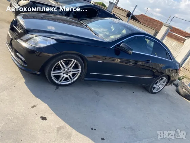 Mercedes-Benz E250 CDI *НА ЧАСТИ*, снимка 3 - Автомобили и джипове - 48726230
