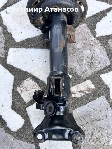 Амортисьор с пружина преден ляв  за Мерцедес Ц-класа W204. 2007-2014г, снимка 2 - Части - 49858345