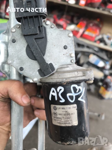 AUDI A3 8L 2000 МОТОРЧЕ ЗА ПРЕДНА ЧИСТАЧКА НА ПРЕДНОТО СТЪКЛО 1J1955113B, 443122235 #1880571-10, снимка 3 - Части - 50830055