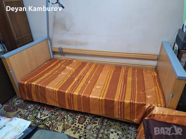 Немско електрическо болнично легло с матрак + стойка + антидекубитален матрак, снимка 9 - Спални и легла - 56221674