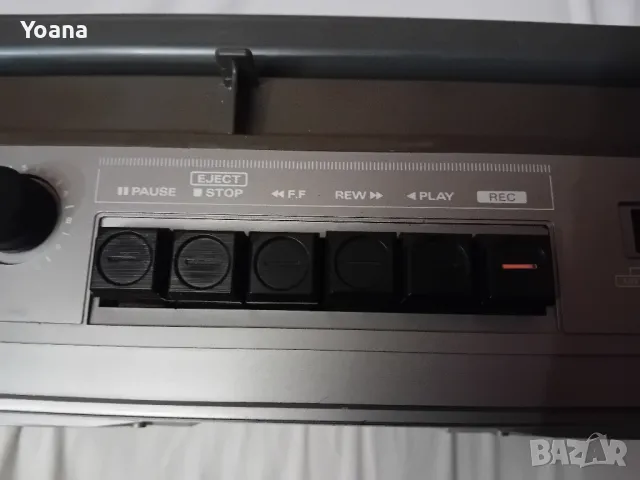 Hitachi TRK-7000E, снимка 3 - Радиокасетофони, транзистори - 49237022