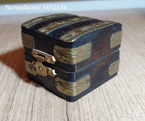кутийка дървена обков месинг за ценители , снимка 3 - Декорация за дома - 53830424