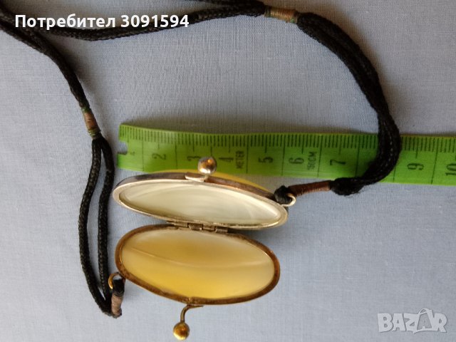 много рядко протмоне от естествена мида за носене на врат със сърма -1920г  , снимка 11 - Антикварни и старинни предмети - 41442910