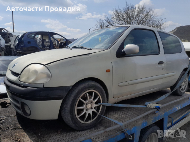 Рено Клио 1,2 2000 г на части