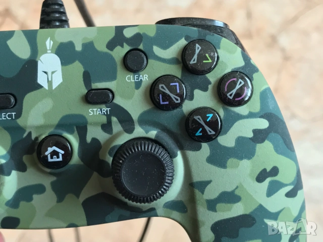 Spartan Gear Hoplite Green Camo, геймърски контролер за PC и PS4, снимка 3 - Джойстици и геймпадове - 53587204
