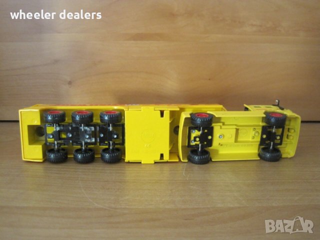 Метална количка-ТИР цистерна Mercedes-Benz Shell Siku 1:55, снимка 7 - Колекции - 39375912