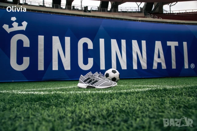 adidas Nemeziz Tango MESSI ORIGINAL 40 2/3  и 41 1/3, снимка 6 - Маратонки - 51348232