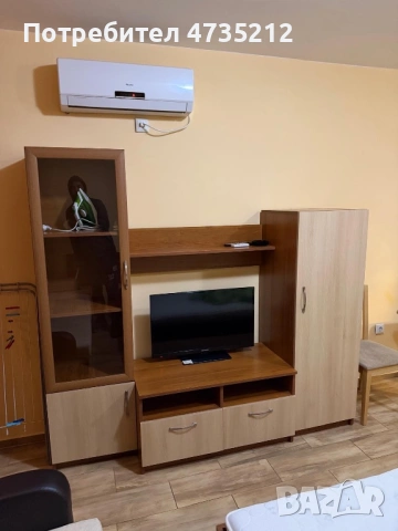 Холна секция с гардероб, витрина и тв шкаф