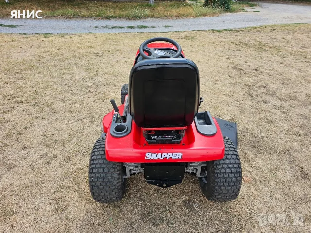 ТРАКТОРНА КОСАЧКА BRIGGS&STRATTON/SNAPPER. USA 🇺🇸 23.КОНЯ ПЕРФЕКТНА , снимка 7 - Градинска техника - 55711034