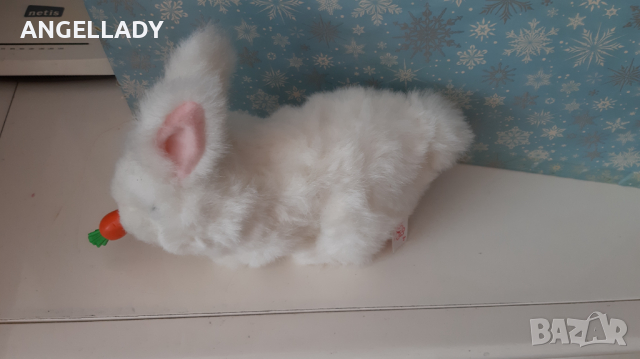 Продавам интерактивно зайче с морков, снимка 3 - Други - 36246276