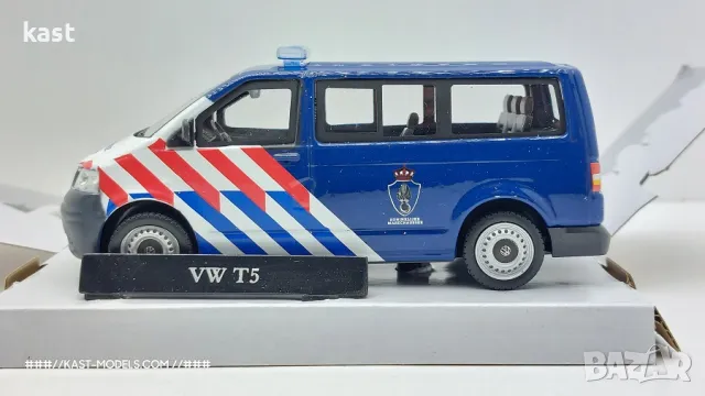 KAST-Models Умален модел на VW T5 Cararama 1/43, снимка 2 - Колекции - 48742788