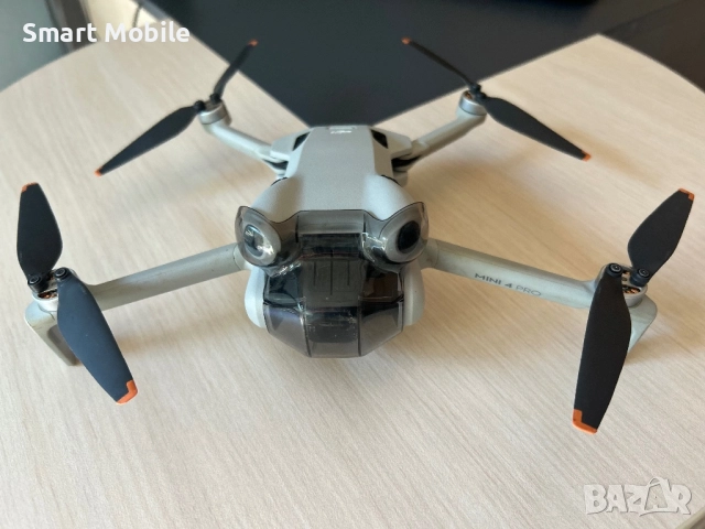 Продавам DJI Mini 4 Pro Fly More Combo 