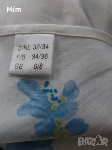 S Бяла сатенена нощница на сини цветя , снимка 5 - Нощници - 49187863