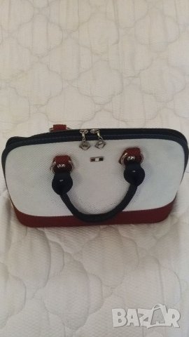 Дамска чанта. , снимка 6 - Чанти - 41423396