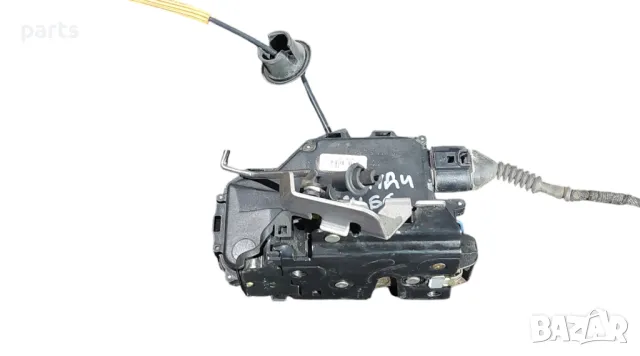 Задна Дясна Брава - Ключалка Ауди A4 Б6
- 8E0839016C