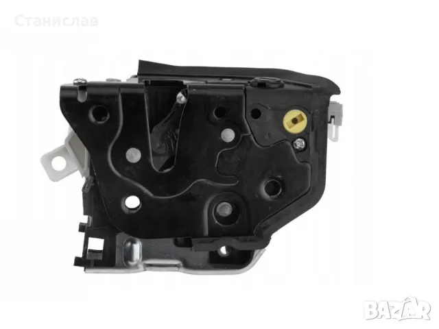 Audi A1 8X Брава за задна дясна врата , снимка 4 - Части - 50165889