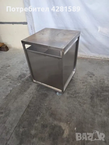 Немска спомагателна масичка от неръждаема стомана с място за чували за брашно, снимка 3 - Други машини и части - 53654922