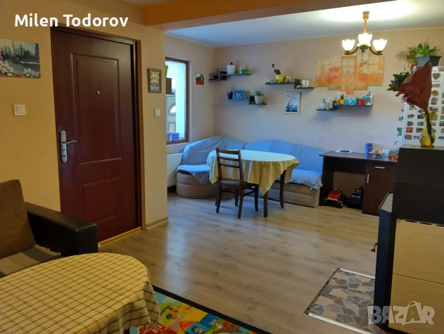 Собственик отдава къща под наем