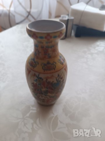 Китайска ваза с красиви орнаменти, снимка 5 - Вази - 39441236
