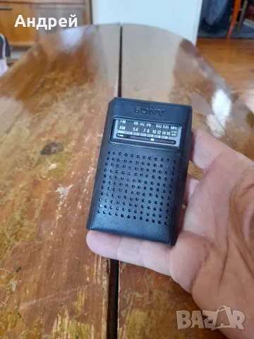 Старо радио,радиоприемник Sony ICF S-21, снимка 2 - Антикварни и старинни предмети - 55903447