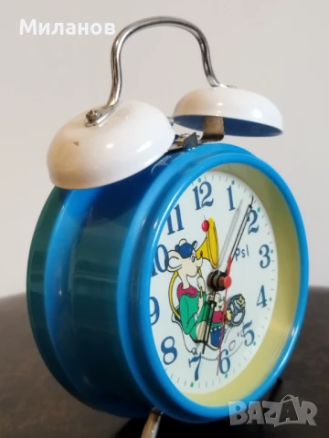 Стар механичен будилник, настолен часовник, снимка 2 - Антикварни и старинни предмети - 51290694