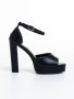 Дамски обувки на висок квадратен ток с отворени пръсти марка: GIVANA; модел:BAY-18 balack