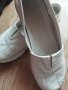 Бели обувки ест.кожа 34н., снимка 1 - Детски обувки - 41714569