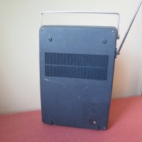 Vintage  Aiwa P -172 ,3 Band Radio Phonograph 1966's, снимка 10 - Радиокасетофони, транзистори - 35959182