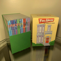 Full House: Пълната колекция от телевизионни сериали (DVD, сезони 1-8), снимка 2 - DVD филми - 36310811