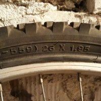 Продавам капла със външна гума за бегач 26 цола, снимка 2 - Велосипеди - 44462315