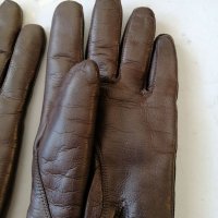 Дамски ръкавици - кожени, български., снимка 4 - Ръкавици - 35697695