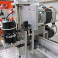 Продавам CNC ЦПУ настолна машина, снимка 8 - Стругове - 33858369