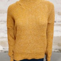 Дамски пуловер - код 674, снимка 1 - Блузи с дълъг ръкав и пуловери - 38327276