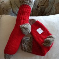 Ръчно плетени дамски чорапи от вълна размер 38, снимка 5 - Дамски чорапи - 41763383