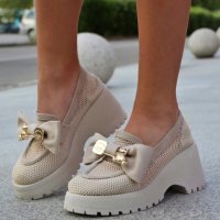 Обувки на платформа - бежови - BR678, снимка 1 - Дамски ежедневни обувки - 35176788