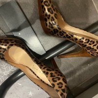 Casadei , снимка 2 - Дамски елегантни обувки - 40892641