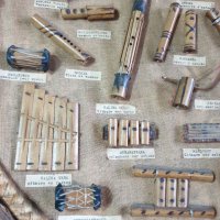 Старинно табло на традиционни Мадагаскарски музикални инструменти, снимка 3 - Антикварни и старинни предмети - 44357039