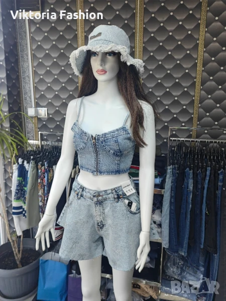 бюстие, снимка 1