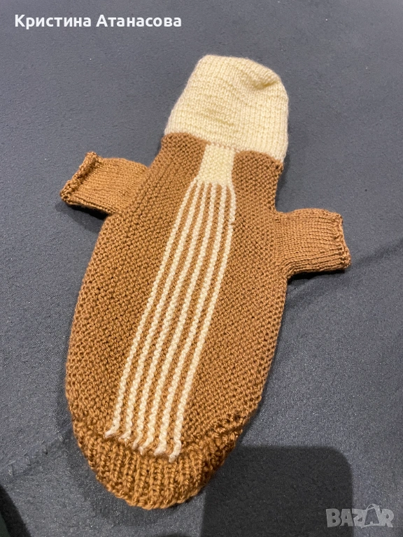 Дрешка за куче ръчно плетена, снимка 1