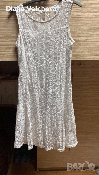 Дантелена рокля, снимка 1